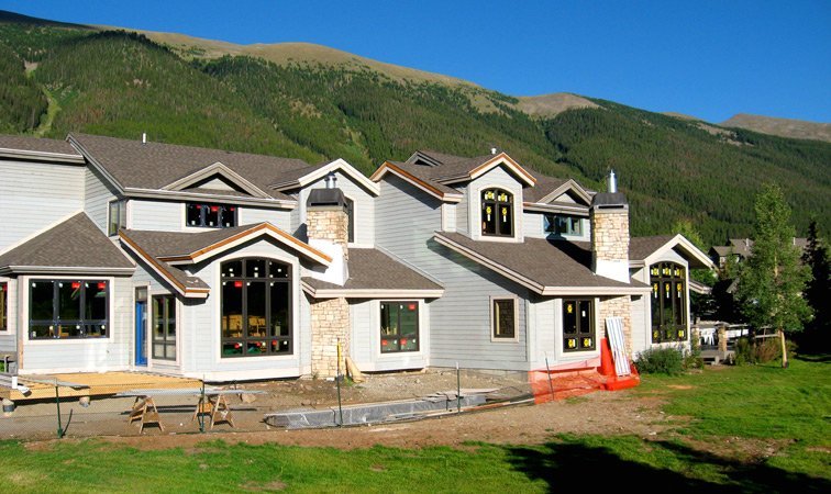 Summit County - Exterior  Front 3